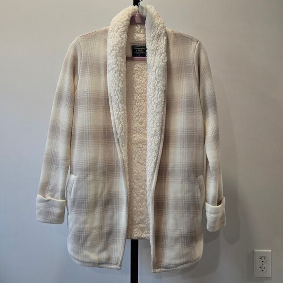 Abercrombie and Fitch Open Teddy Sherpa Jacket Cream Plaid Neutral Soft XS - Picture 1 of 7